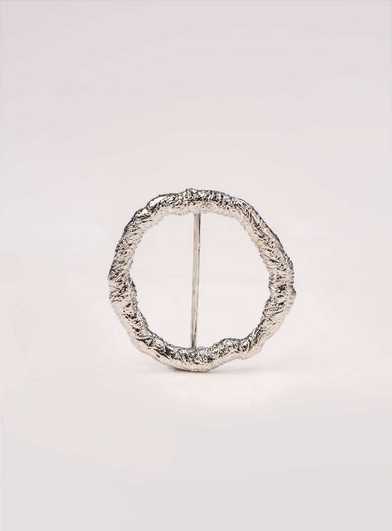 Textured Round Buckle (Silver)